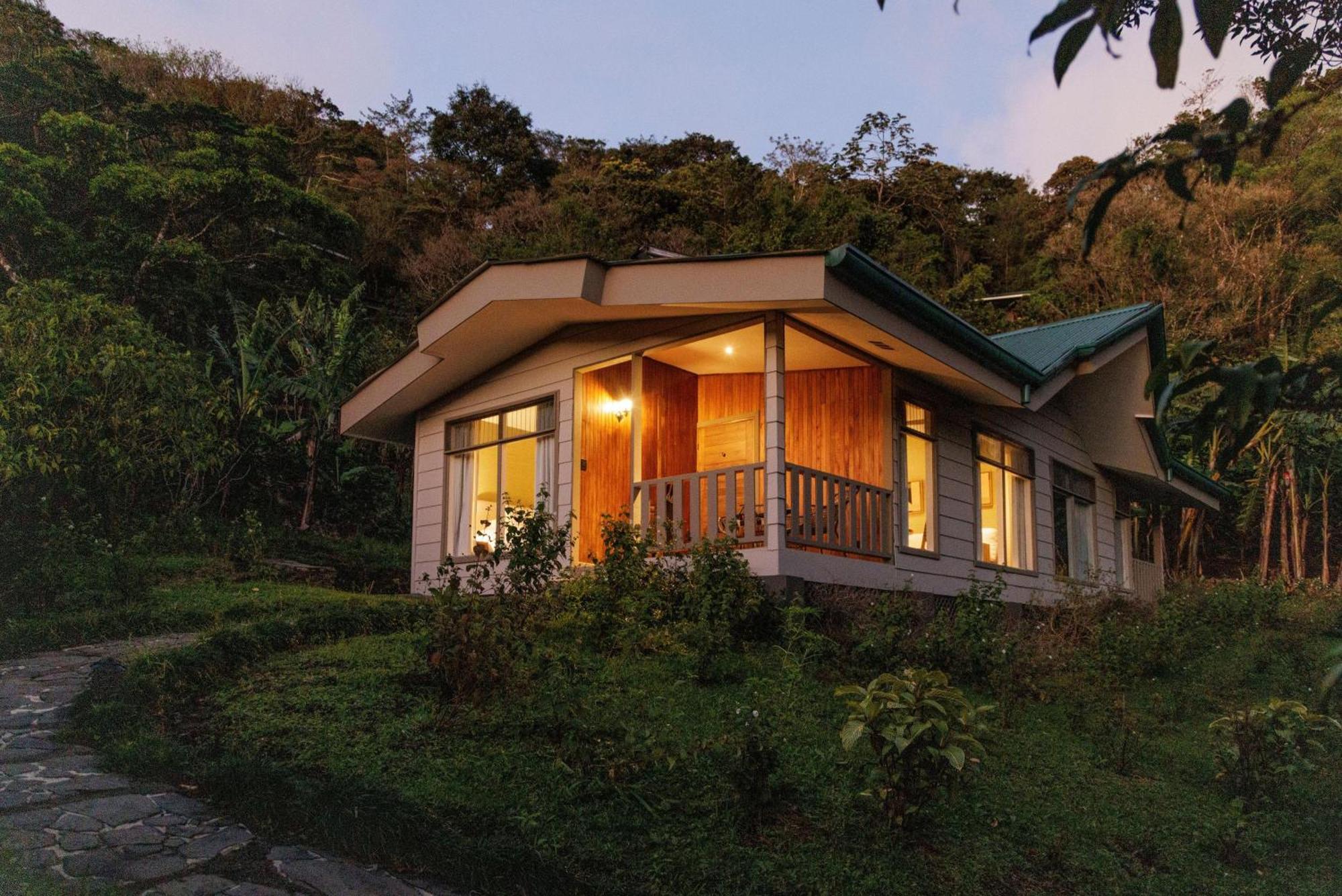 Senda Monteverde Hotel Member Of The Cayuga Collection Exterior photo